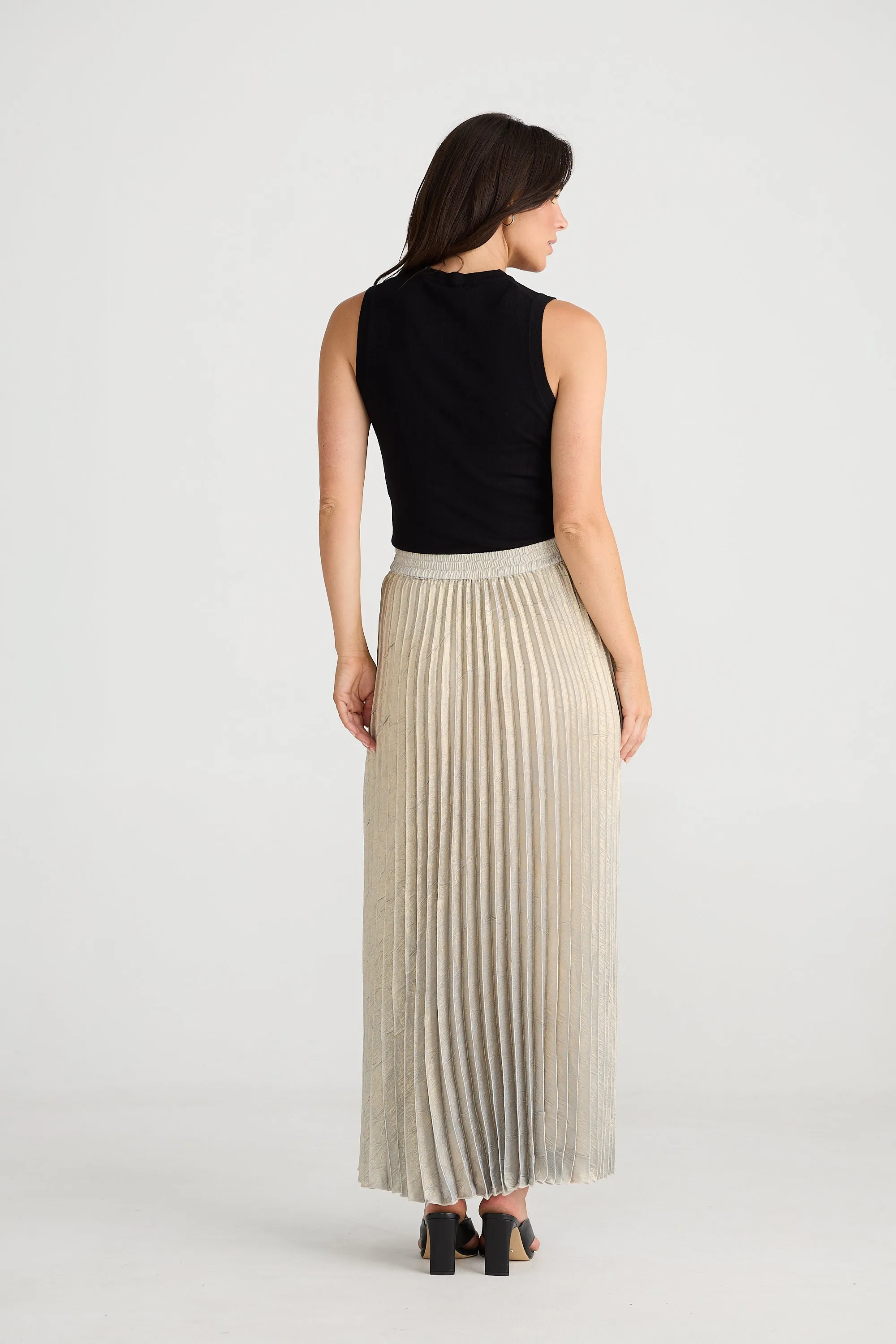 Alias Pleated Skirt (Champagne)