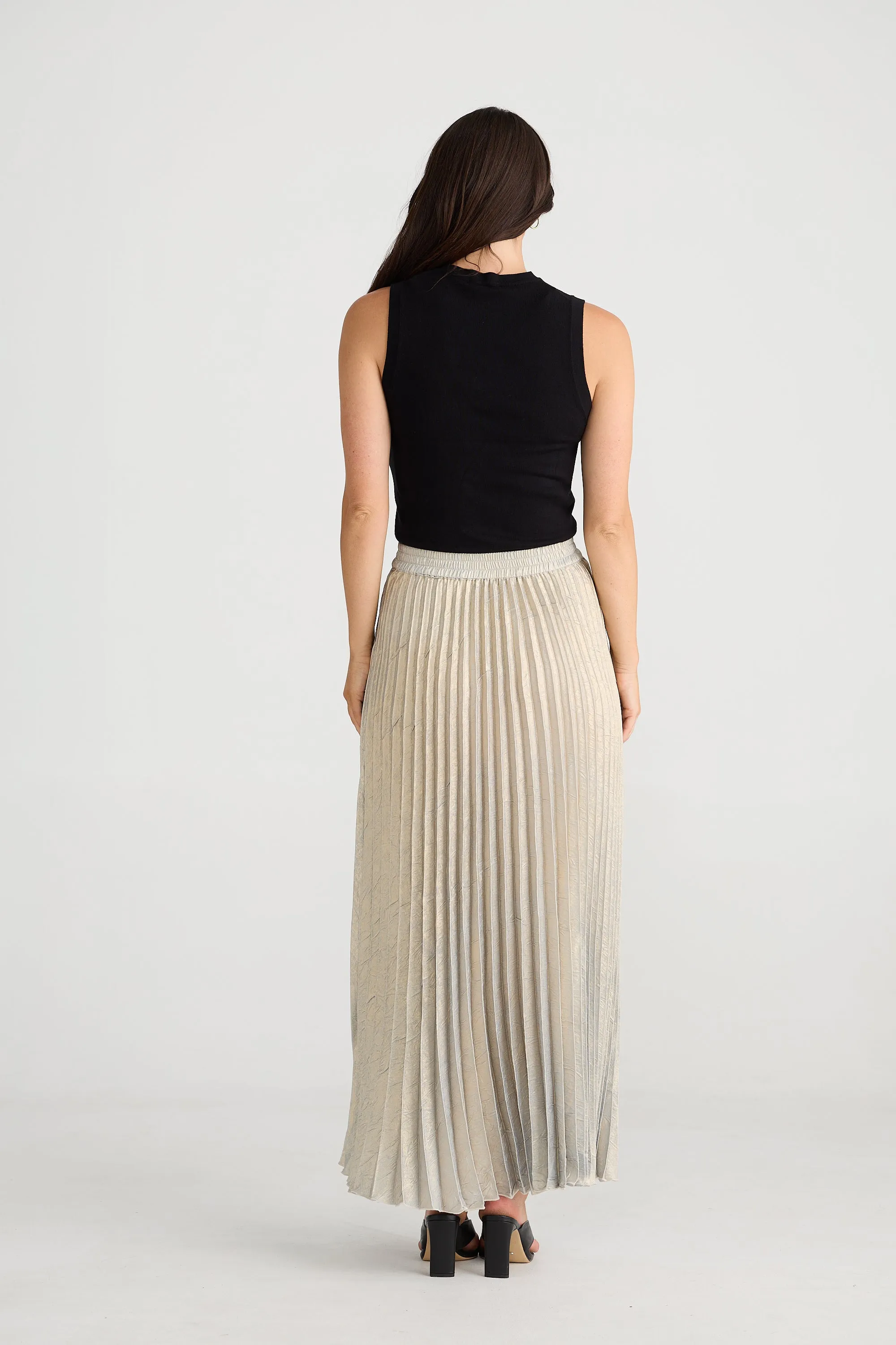 Alias Pleated Skirt (Champagne)