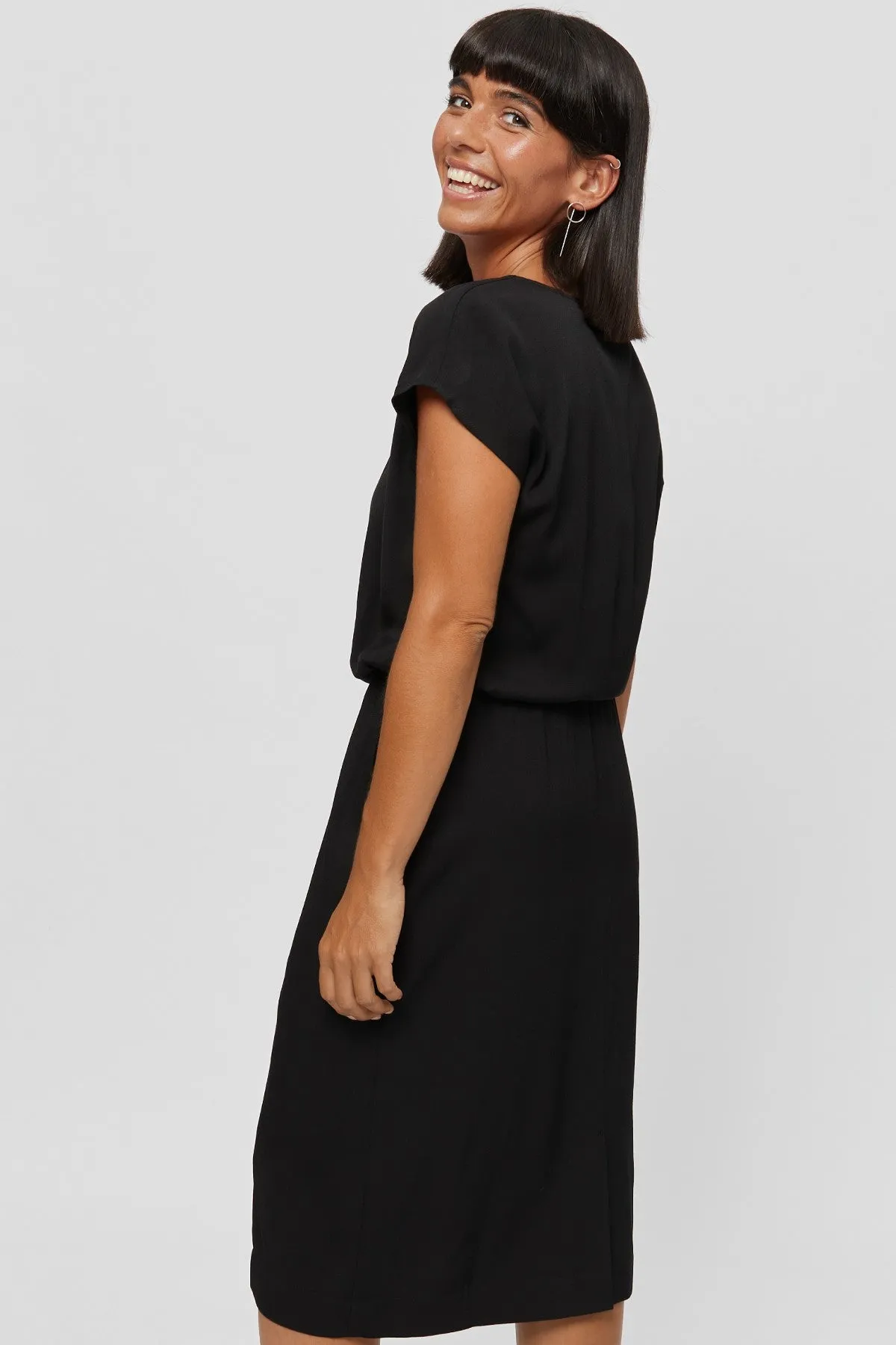 Amy | Midi Dress with Pencil Skirt and Neckline Detail in Black