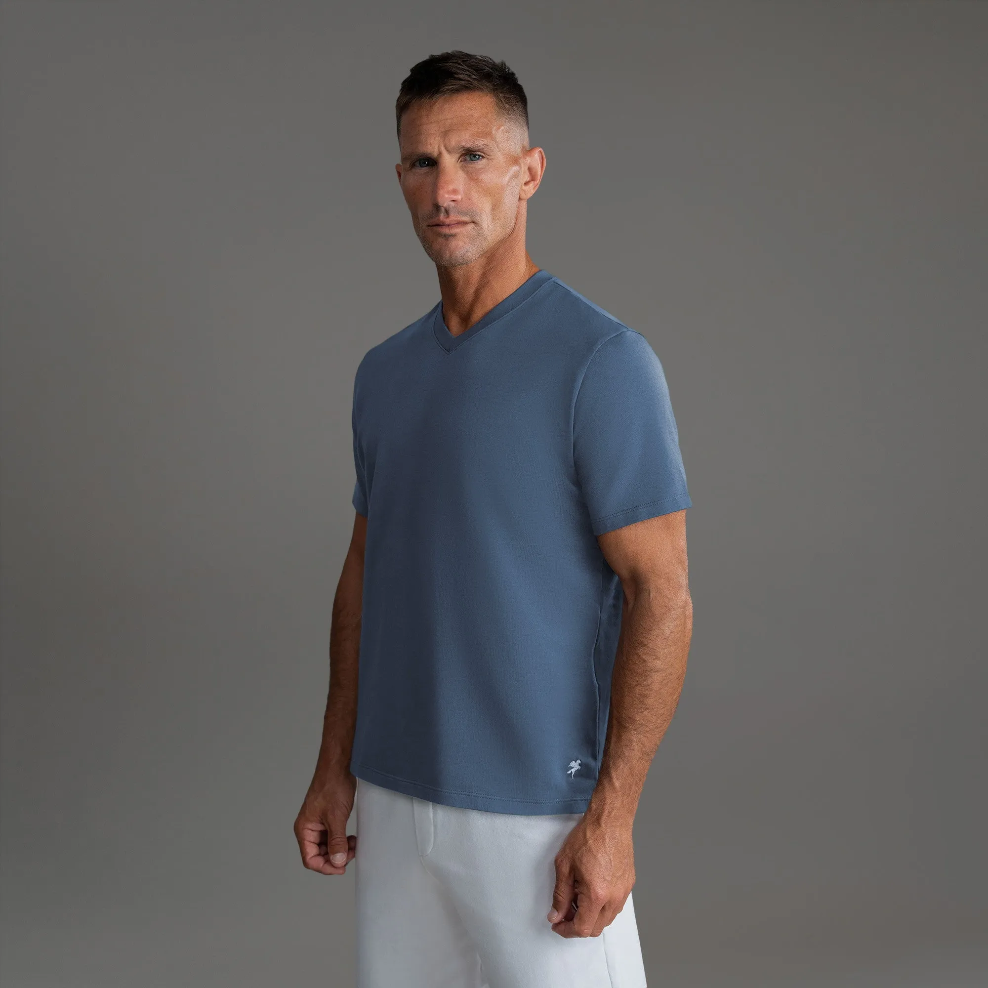 Cumulus V-Neck T-Shirt - Tailored