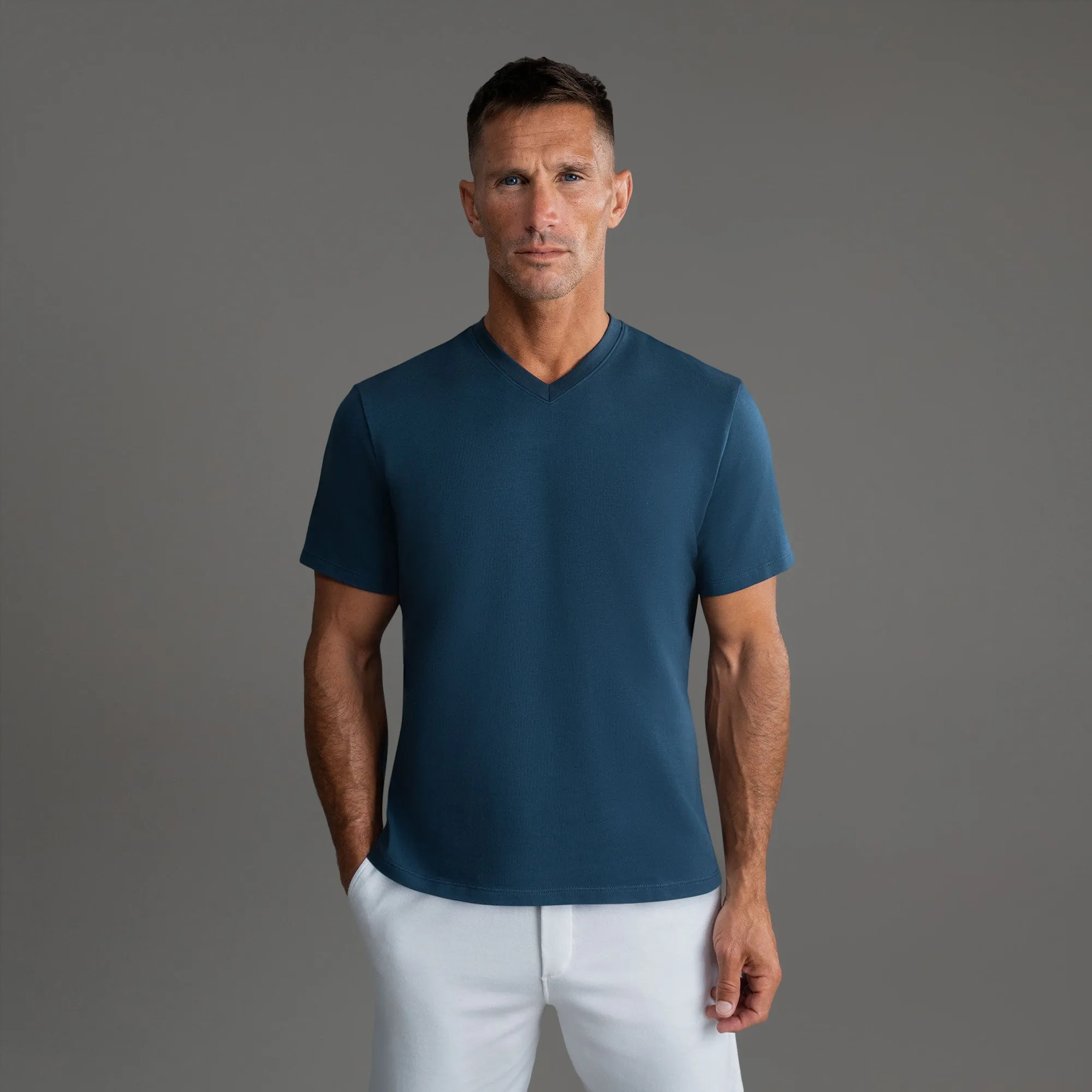 Cumulus V-Neck T-Shirt - Tailored