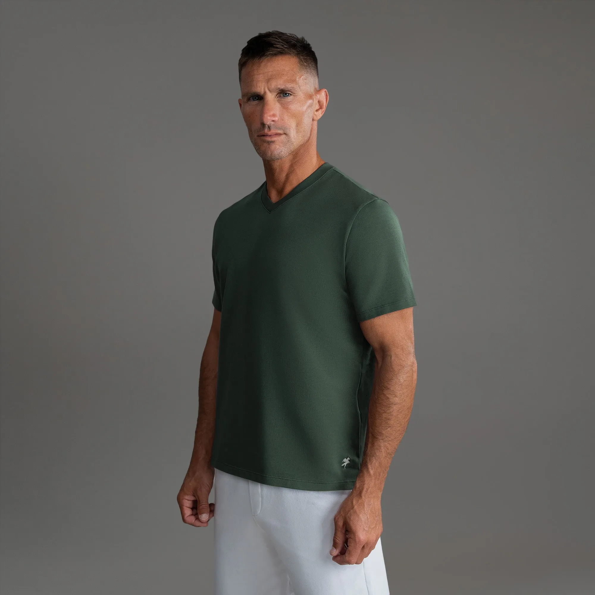 Cumulus V-Neck T-Shirt - Tailored