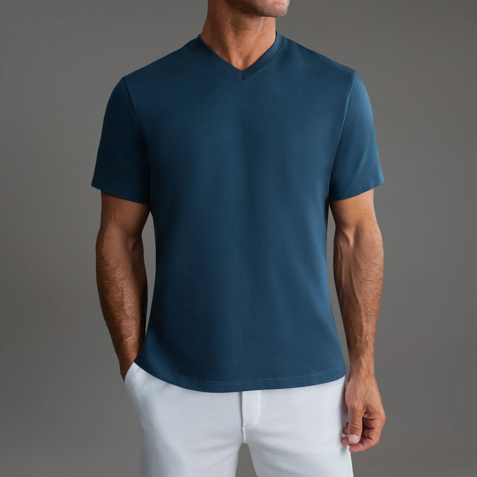 Cumulus V-Neck T-Shirt - Tailored