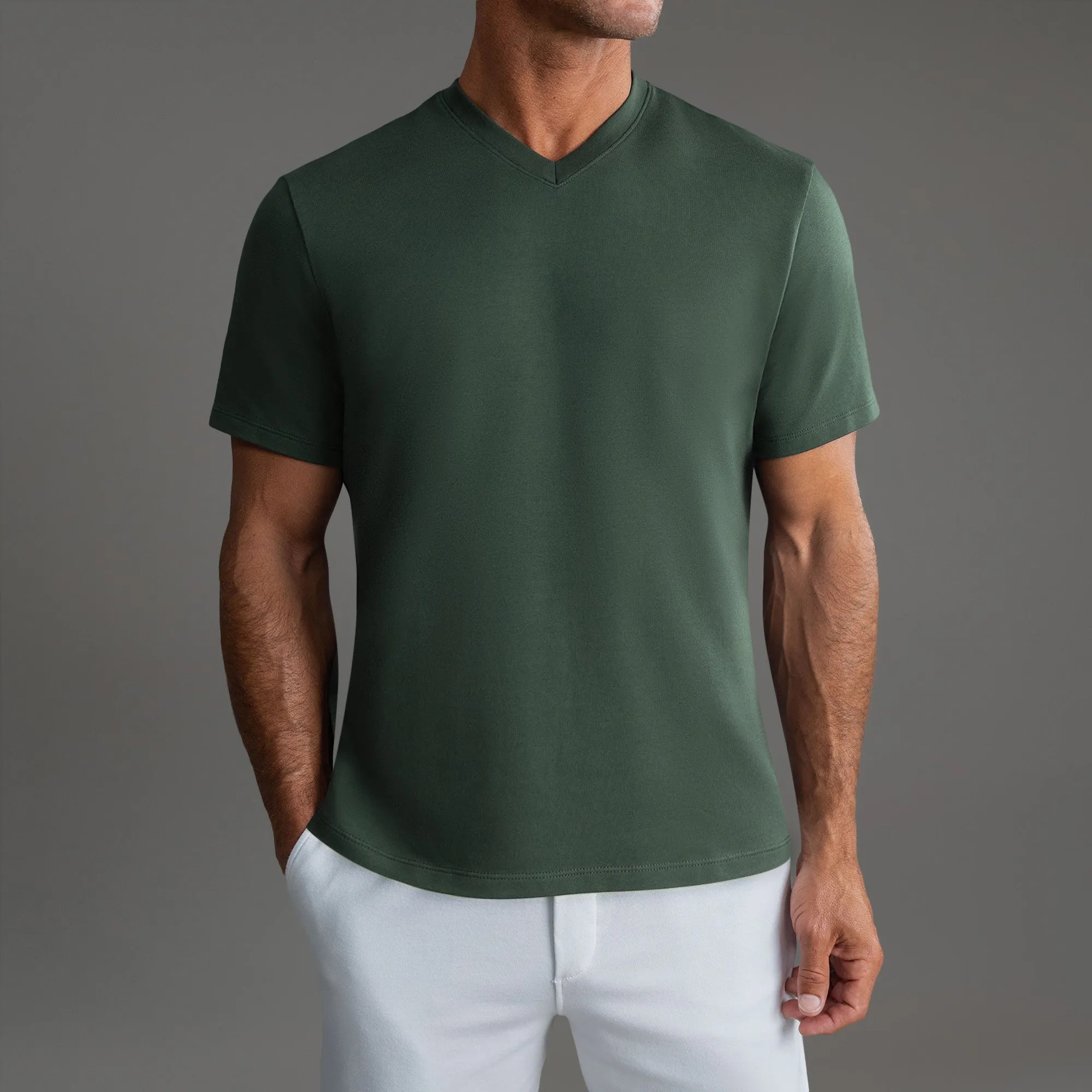 Cumulus V-Neck T-Shirt - Tailored