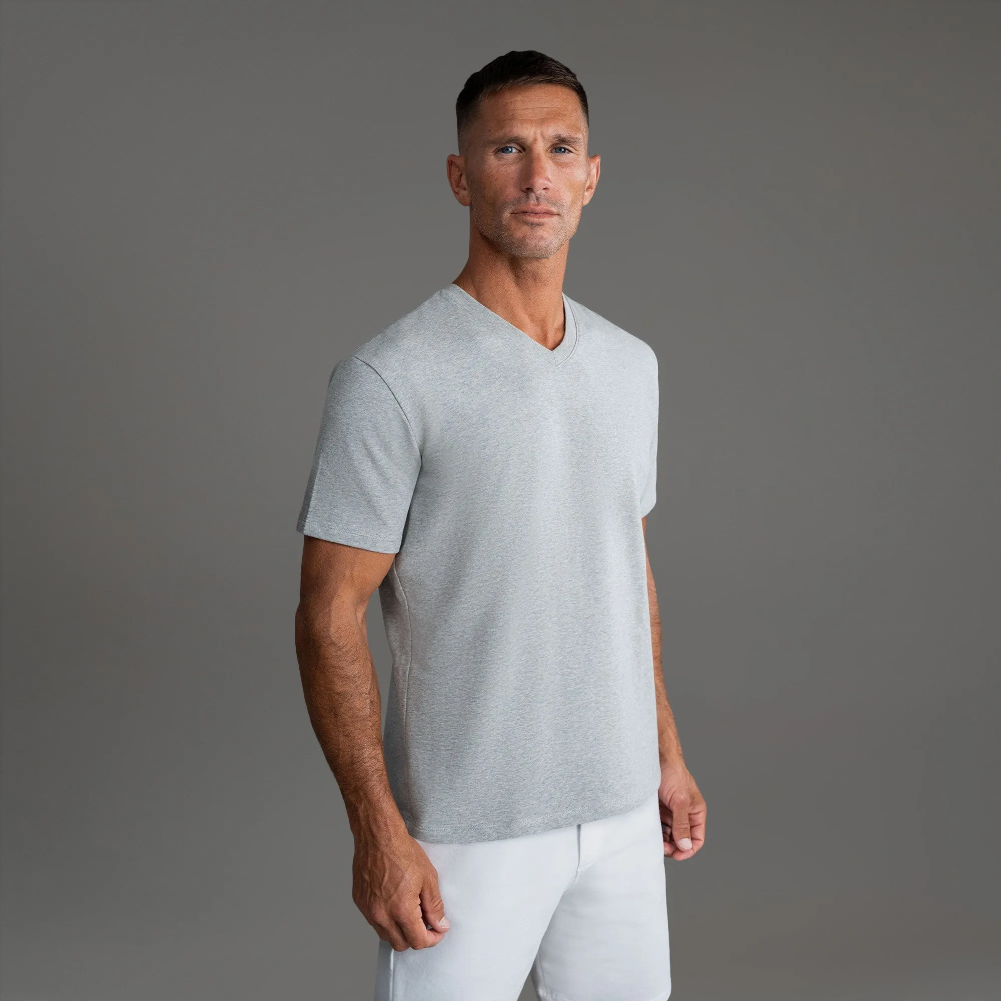 Cumulus V-Neck T-Shirt - Tailored