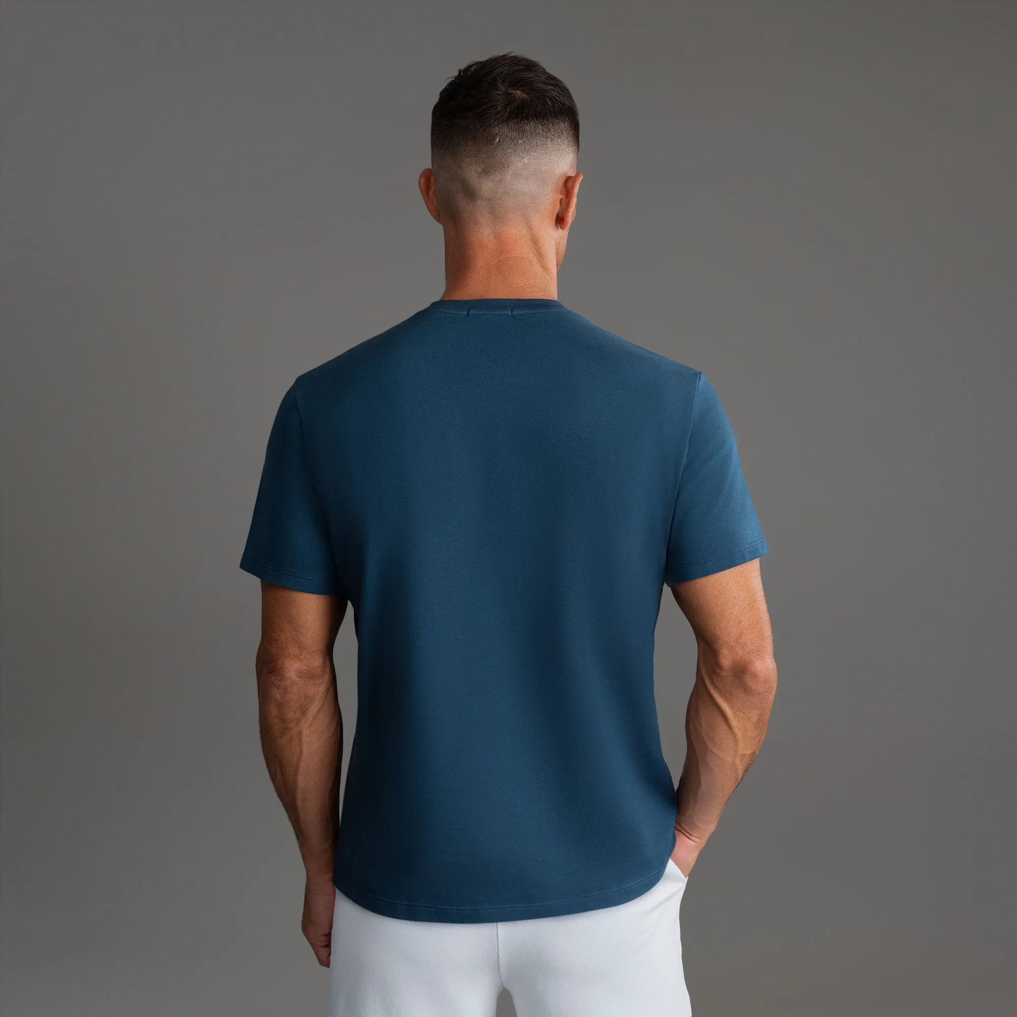 Cumulus V-Neck T-Shirt - Tailored