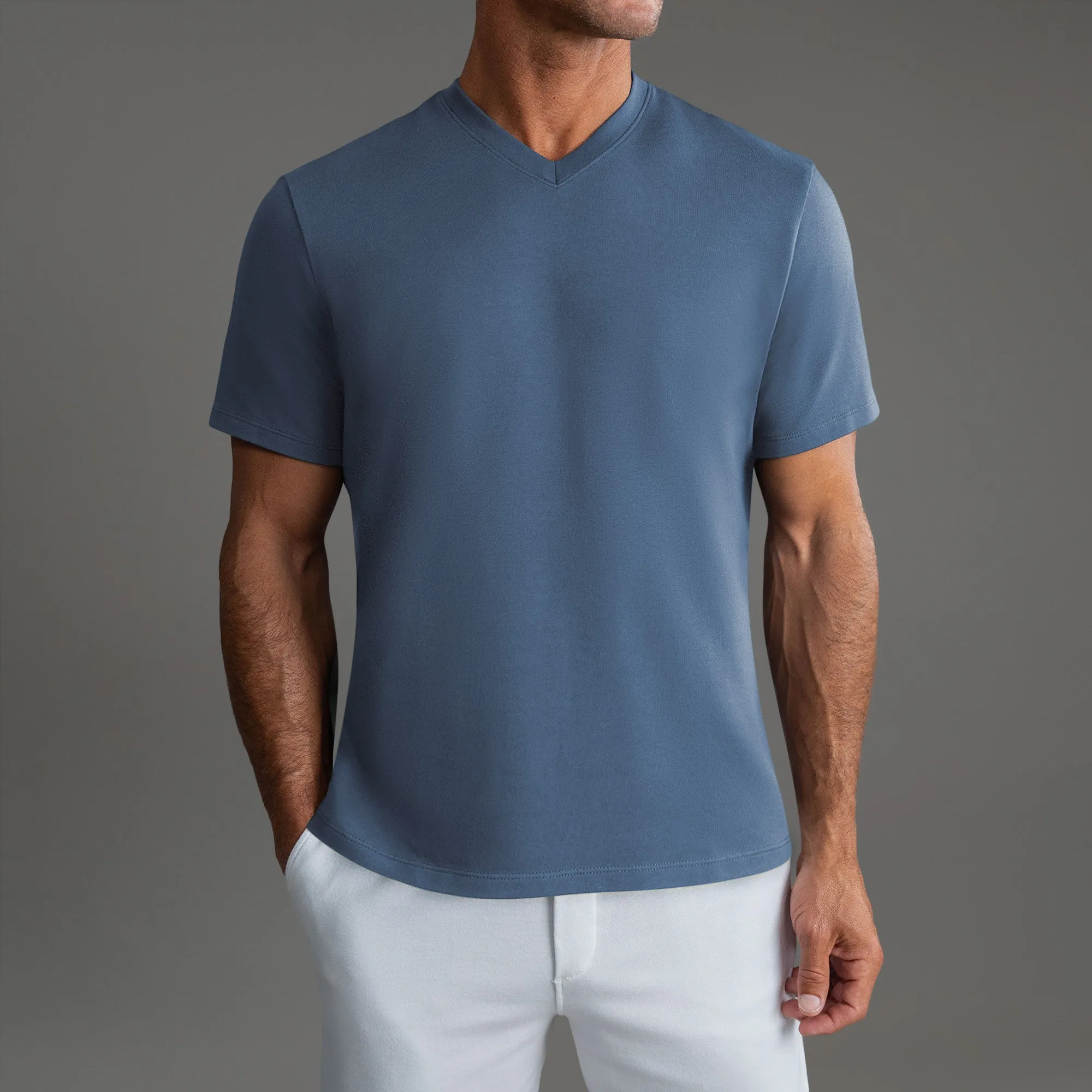 Cumulus V-Neck T-Shirt - Tailored