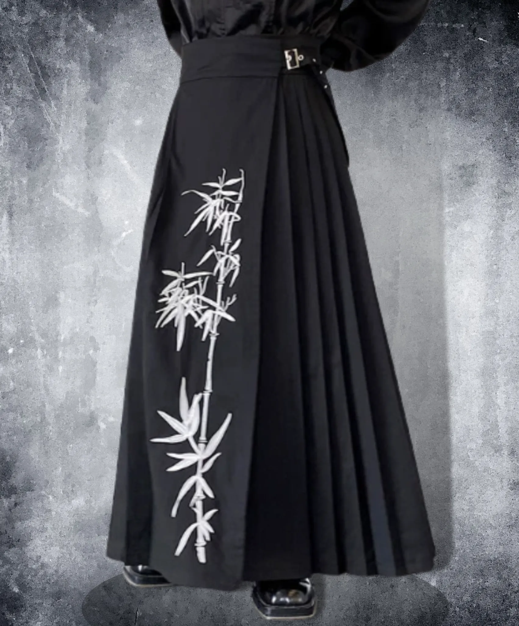 dark chinese bamboo design pleated skirt EN1132