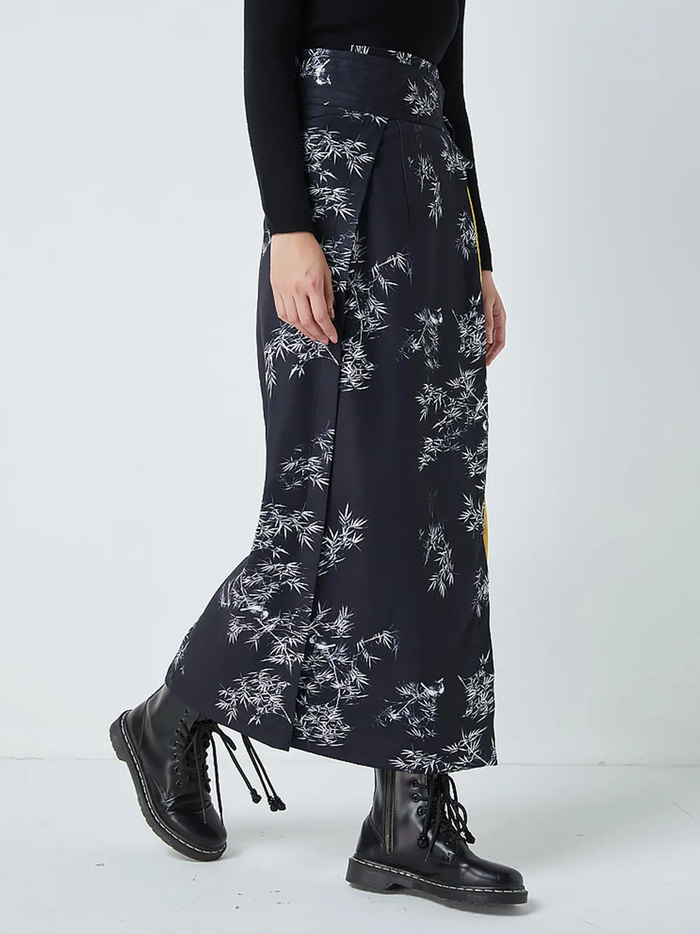 MUKTANK x CUUDICLAB Contrasting Color Song Dynasty-style Pleated Skirt