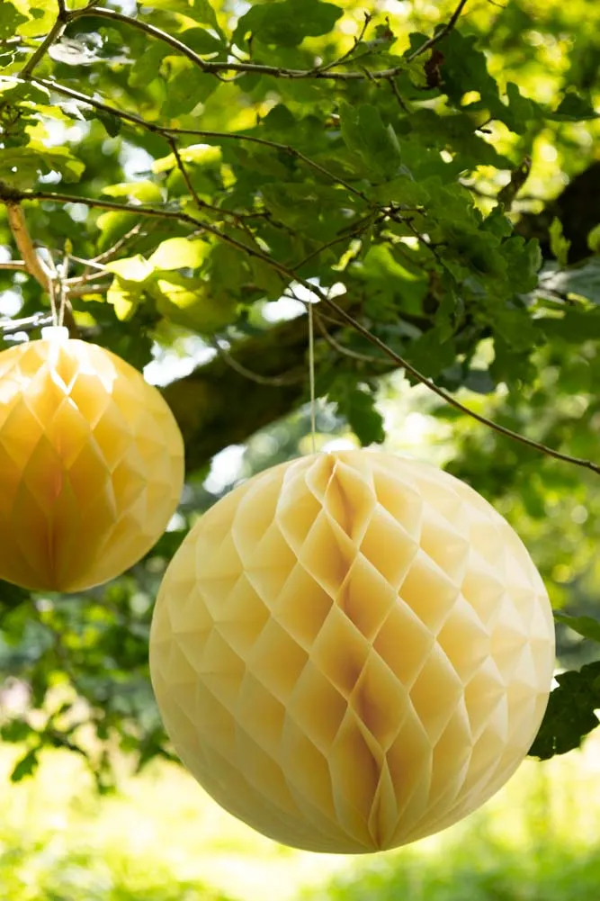 Set Of 2 Ivory Honeycomb Ball Decorations