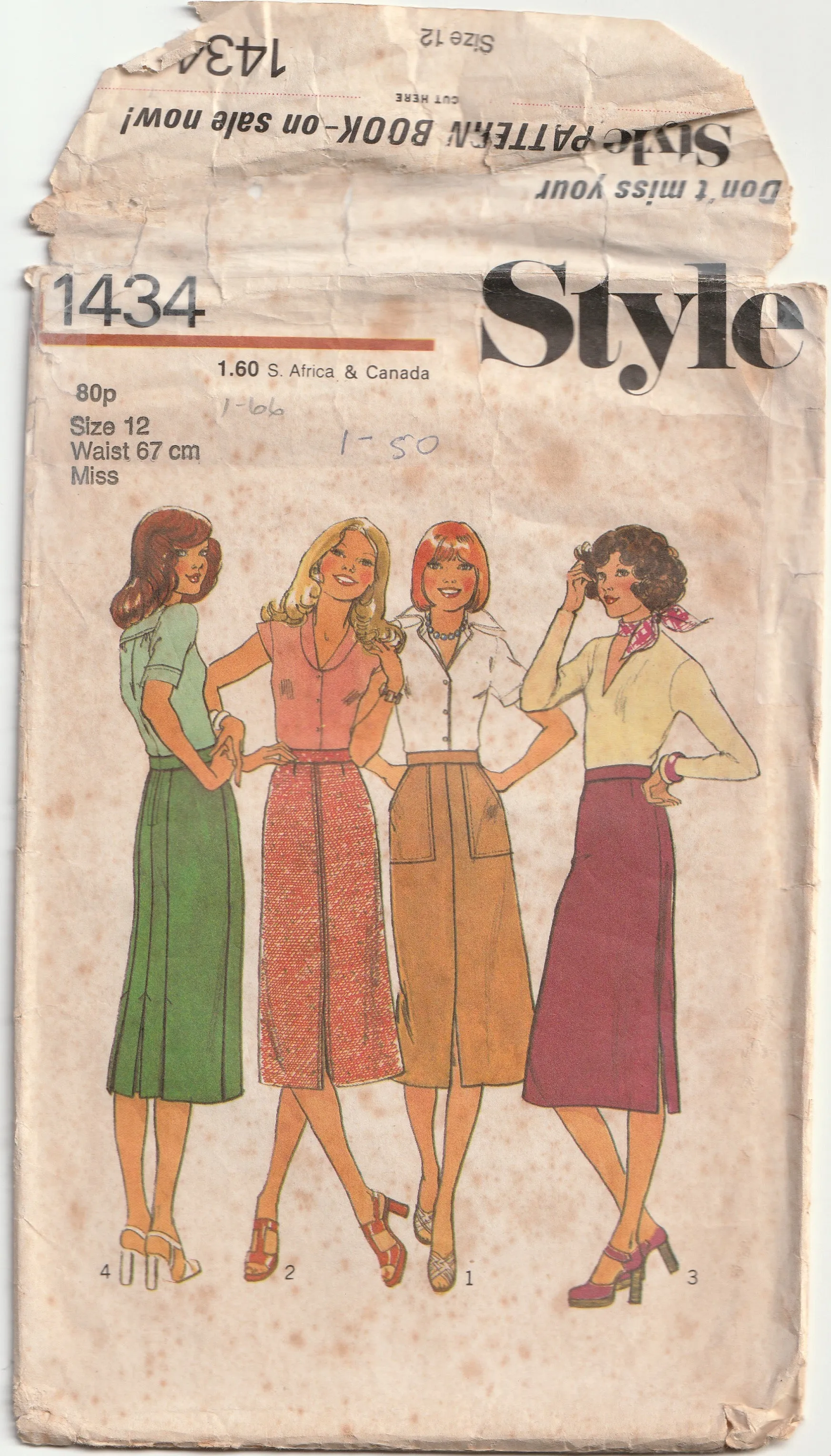 Set of Pencil Skirts - Vintage Pattern - Style 1434 - 1976 - Waist 67 cm